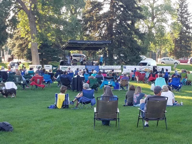 Gallery 1 - Musical Mondays in Monument Valley Park